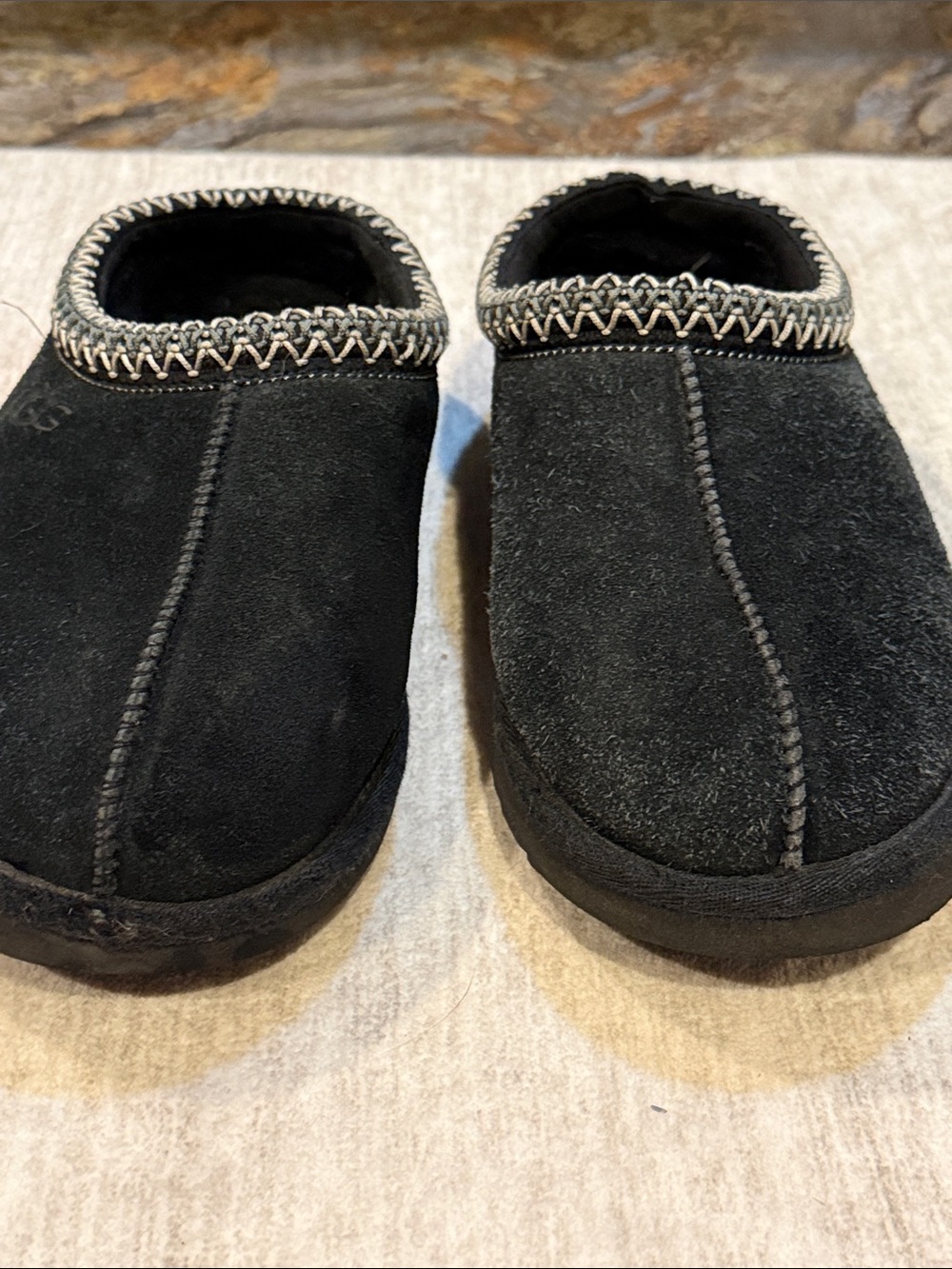 UGG Tasman men’s size 8 Black Suede Slip-On Moccasin Clogs - Picture 10 of 13